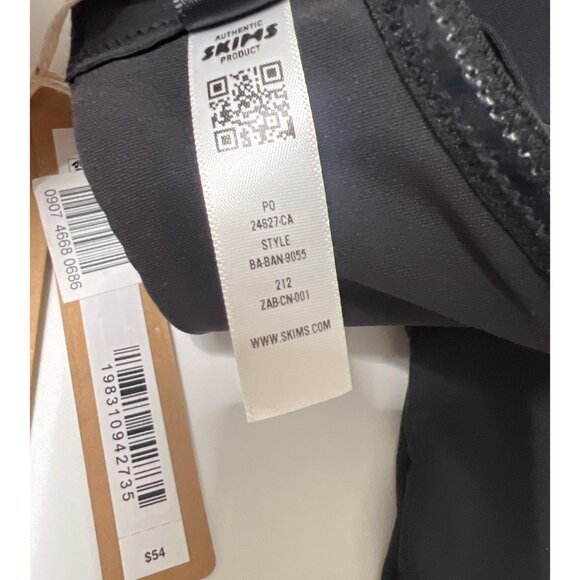 SKIMS Fit Every Day Strapless Black Bra Size 32DD Style Ba-Ban 9055 - Picture 6 of 7